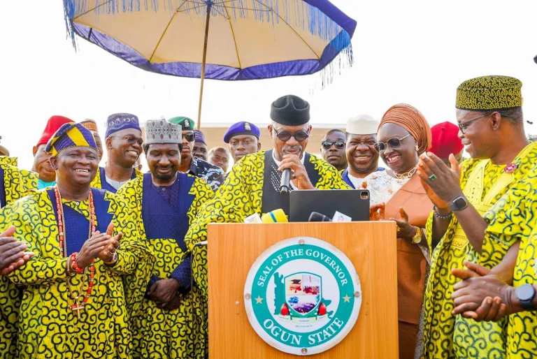 IMG_ORG_1733083785980