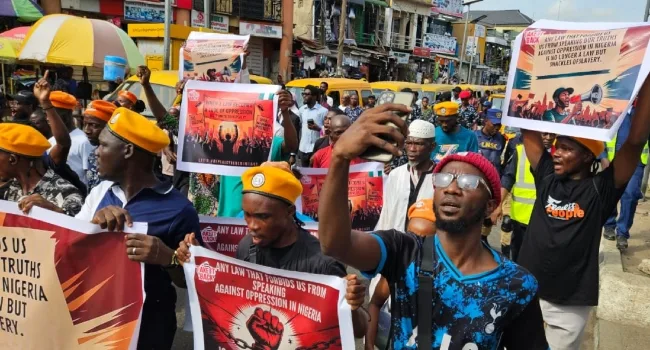 protesters-in-Lagos