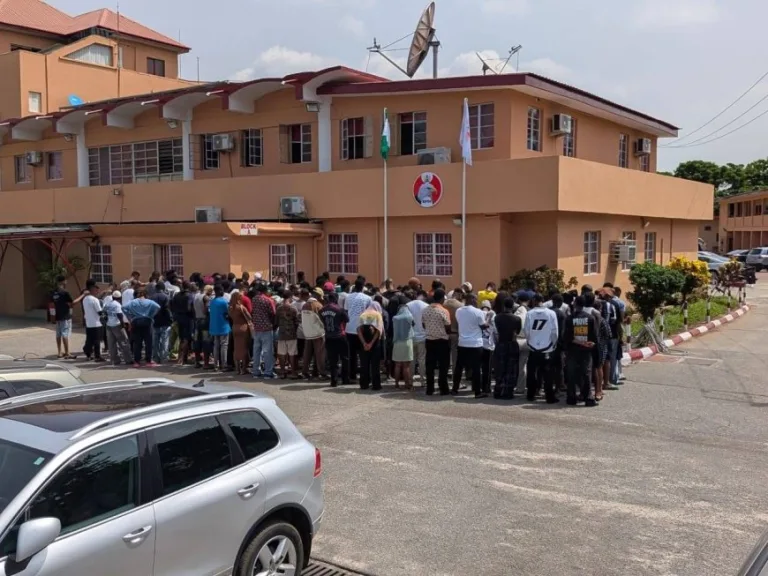 image_870x_682b4dc1ec9df